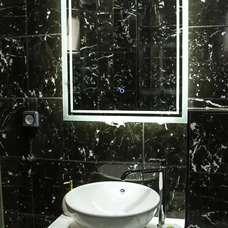 Polymnia Iii Luxury Apartment